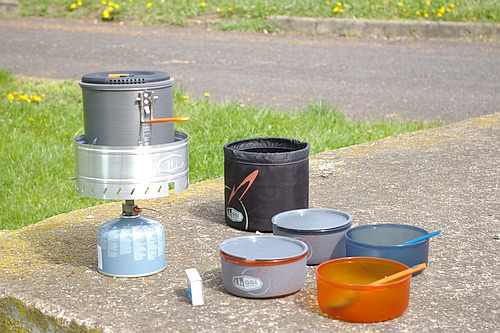 Sestaven� GSI Pinnacle Dualist va�i� s n�dob�m.