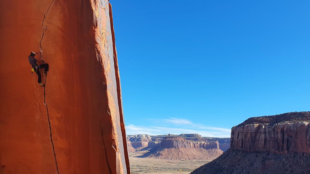 Kliknutm zavete okno.